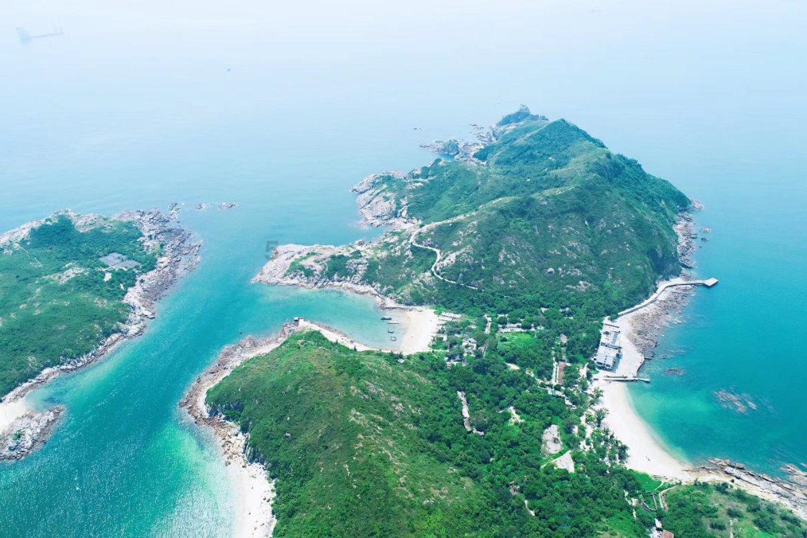海南“村VA”迎春赛·新面孔｜纵身一跃左手暴扣 这位年轻小将有力量！